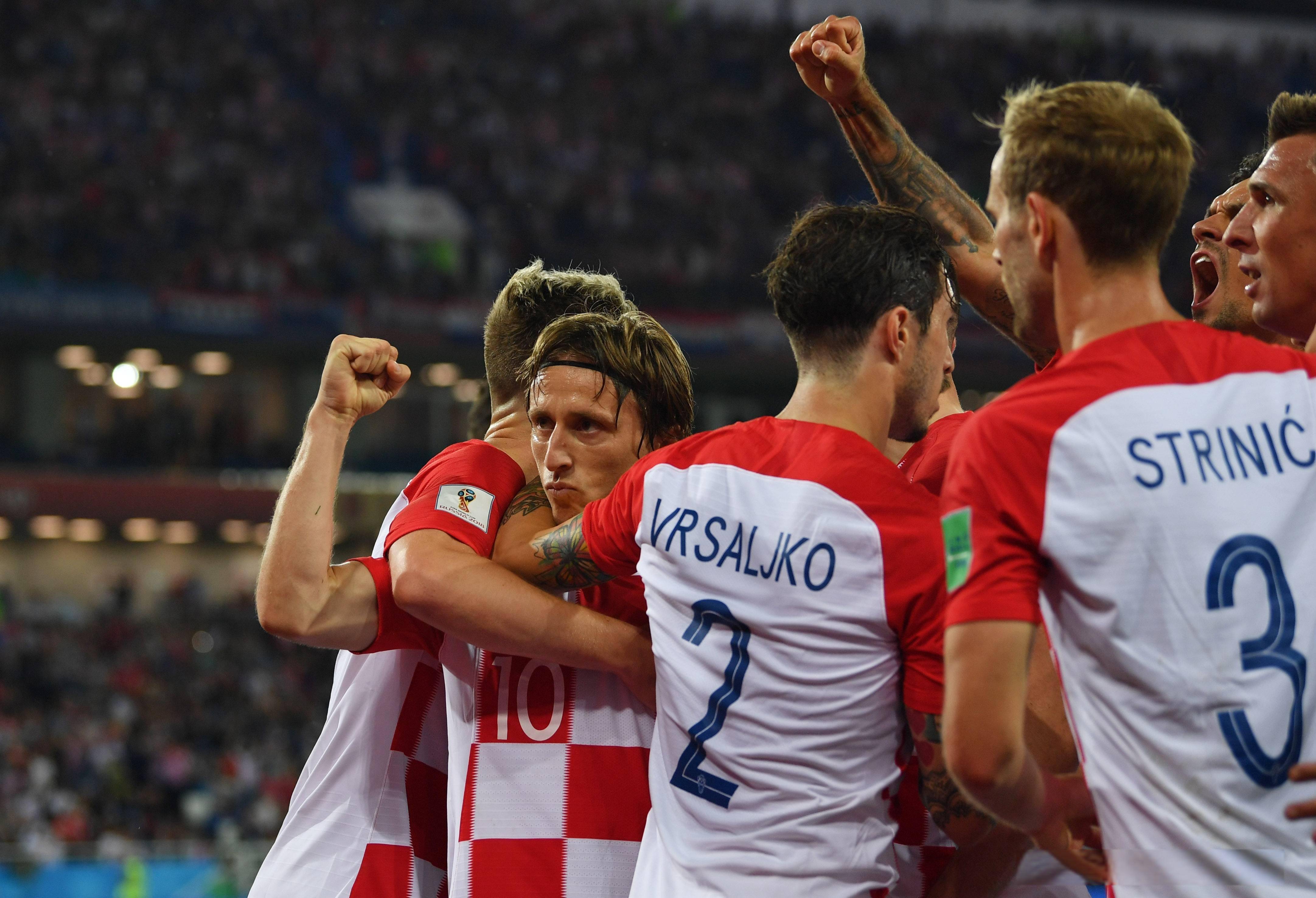 欧洲杯预选赛:希腊险胜荷兰,出线前景堪忧 欧洲杯预选赛:希腊险胜荷兰,出线前景堪忧