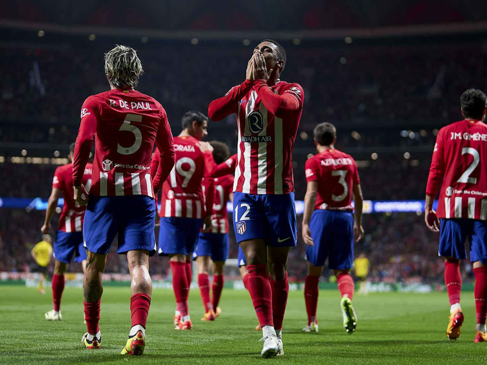 马竞引援打造实力阵容,豪取连胜 马竞引援打造实力阵容,豪取连胜