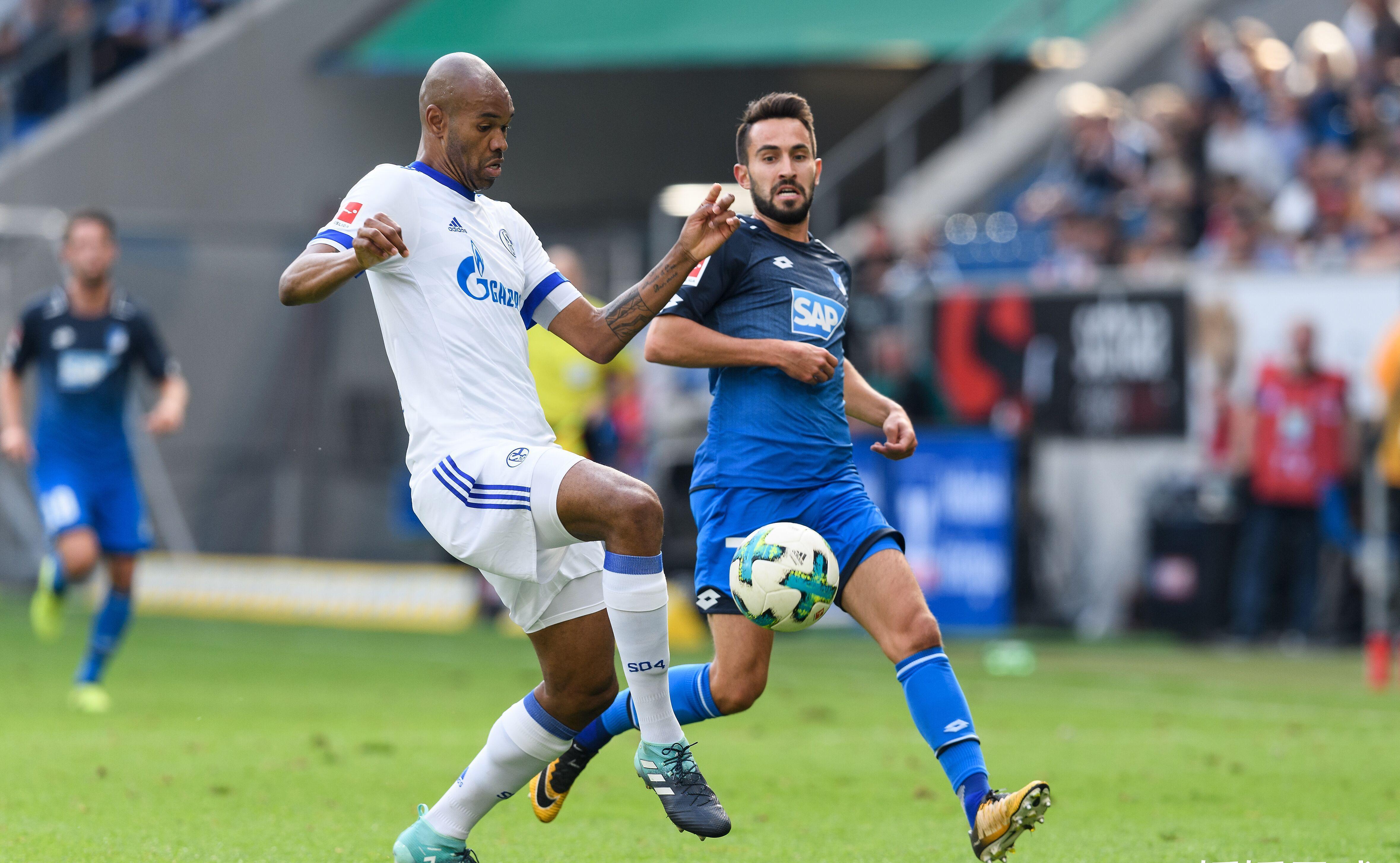 沙尔克04连续三场比赛失利，危机四伏